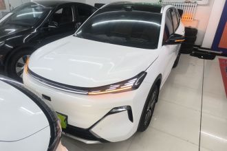 吉利银河 银河星舰7 EM-i 2025款 120km 探索+版