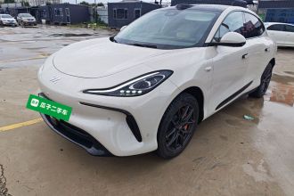 智己汽车 智己LS6 2023款 Max 标准版