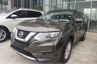 日产 奇骏 2023款 经典 2.0L 两驱智联舒享版