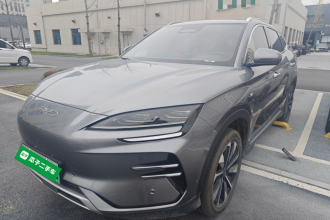 比亚迪 宋PLUS新能源 2025款 EV 智驾版 520km 尊贵型