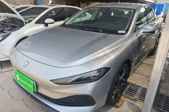 荣威D7 2023款 DMH 125km 旗舰版