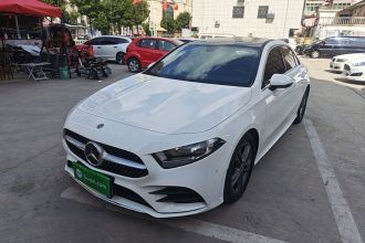 奔驰A级 2020款 改款二 A 180 L 运动轿车