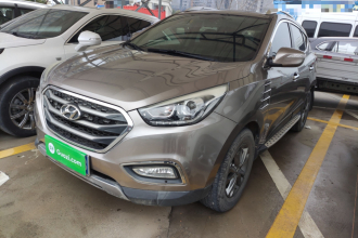 北京现代ix35 2015款 2.0L 自动两驱舒适型 国IV