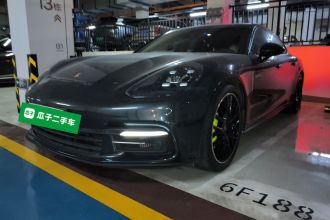 保时捷 Panamera新能源 2017款 Panamera 4 E-Hybrid 行政加长版 2.9T