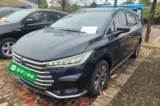 比亚迪 宋MAX 2021款 升级版 1.5T 自动豪华型 7座