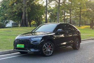 奥迪Q5L Sportback 2024款 45 TFSI 豪华型