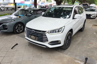 比亚迪 宋 2021款 经典版 1.5T 手动豪华型