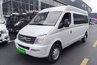 上汽大通MAXUS 新途V80 2021款 2.0T 手动经典傲运通长轴中顶6/7/8/9座