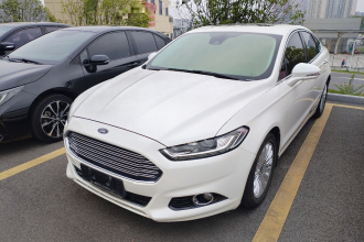 福特 蒙迪欧 2013款 2.0L GTDi200豪华型