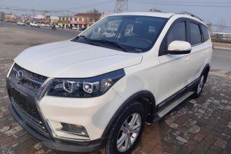 北汽幻速S3 2016款 S3L 1.5L 手动尊享型