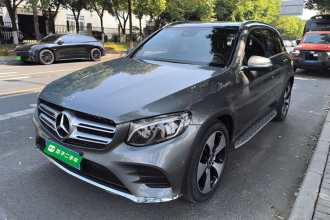奔驰GLC 2018款 GLC 300 4MATIC 动感型
