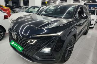 长安UNI-T 2022款 1.5T 旗舰型