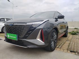 长安欧尚Z6 2023款 蓝鲸 1.5T DCT智酷型