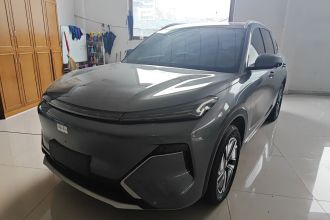 吉利银河 银河星舰7 EM-i 2025款 120km 探索+版