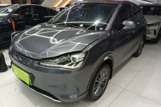 哪吒汽车 哪吒V 2022款 潮 400 Lite