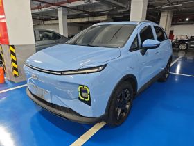 吉利几何E萤火虫 2022款 401KM 玲珑虎 5座