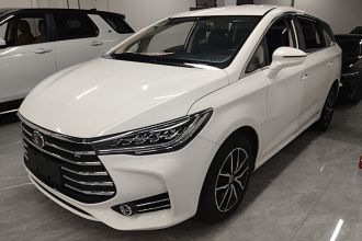 比亚迪 宋MAX 2017款 1.5T 自动智联豪华型 7座