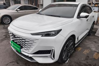 长安UNI-K 2021款 2.0T 全轮驱动尊贵型