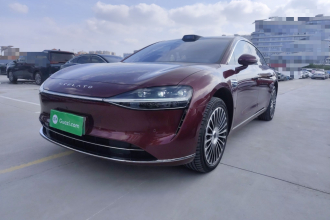 鸿蒙智行 享界S9 2025款 增程 Max+