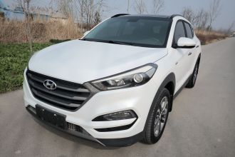 现代 途胜 2015款 1.6T 双离合两驱领先型