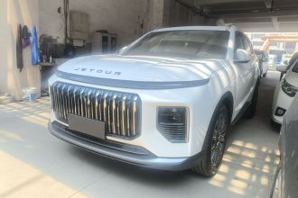 捷途X70 PLUS 2026款 1.5T DCT 旗舰型 5座