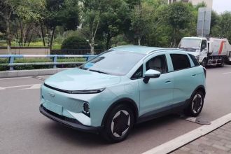 吉利几何E萤火虫 2024款 401km 星光