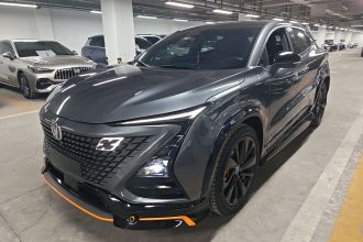 长安UNI-T 2022款 1.5T 运动版 尊贵型