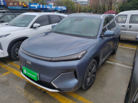 吉利银河 银河星舰7 EM-i 2025款 120km 领航版