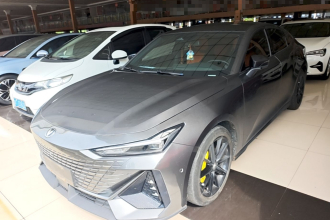 长安UNI-V 2022款 1.5T 智慧领航型