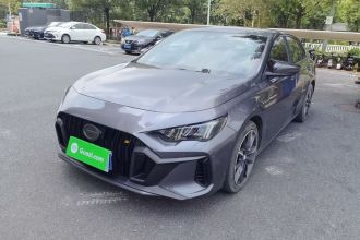 广汽传祺 影豹 2023款 270T DCT J15版