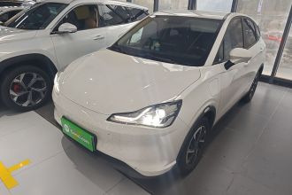 哪吒汽车 哪吒V 2021款 长续航娱乐版升级型