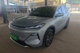 吉利银河 银河星舰7 EM-i 2025款 120km 领航版