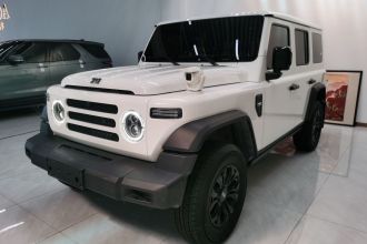 212 T01 2024款 2.0T 机械师