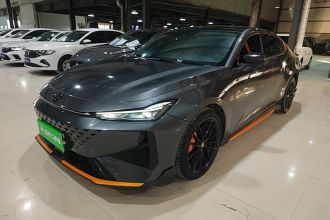 长安UNI-V 2024款 1.5T 尊贵运动型