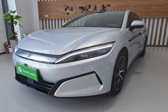 比亚迪 汉L 2025款 EV 四驱激光雷达旗舰型