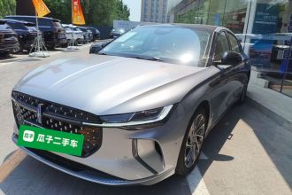 林肯Z 2024款 2.0T 两驱尊耀混动版