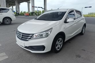 宝骏310 2020款 1.2L 手动舒适型
