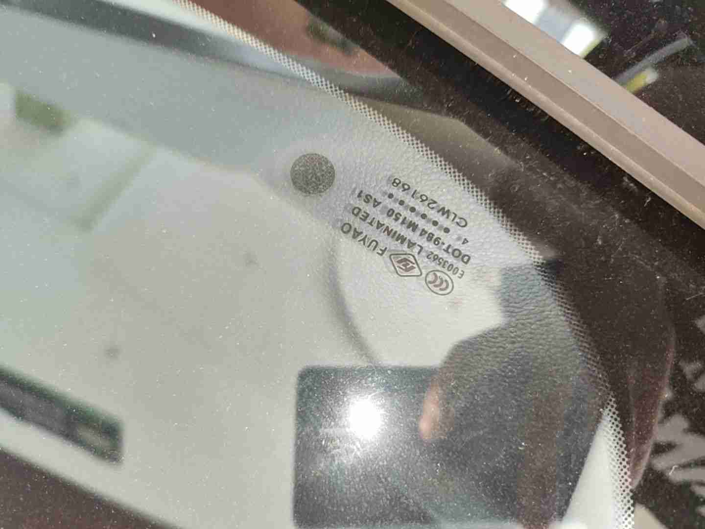 前风挡玻璃更换记录实拍