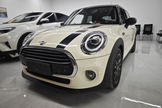 MINI 2019款 1.5T COOPER 经典派 五门版