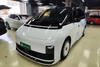 理想汽车 理想MEGA 2025款 Home 家庭特别版