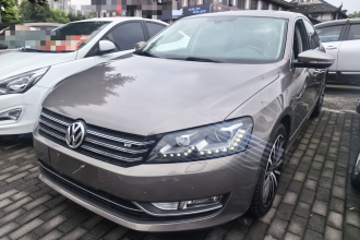 大众 帕萨特 2013款 3.0L V6 DSG旗舰版
