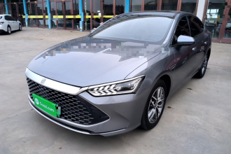 比亚迪 秦PLUS 2024款  荣耀版 DM-i 120KM超越型