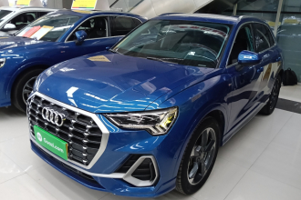 奥迪Q3 2021款 35 TFSI 时尚动感型
