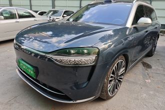 鸿蒙智行 问界M9 2024款 增程 Ultra版 42kWh 6座版