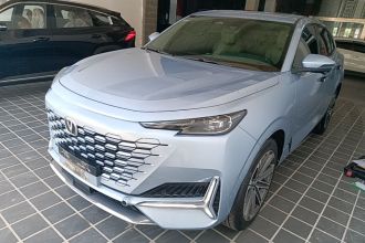 长安UNI-K 2021款 2.0T 尊贵型