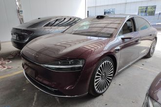 鸿蒙智行 享界S9 2025款 增程 Ultra