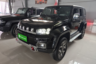 北京越野 北京BJ40 2019款 PLUS 2.3T 自动四驱旗舰版 国VI
