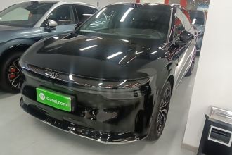 极氪7X 2025款 75kWh 后驱智驾版