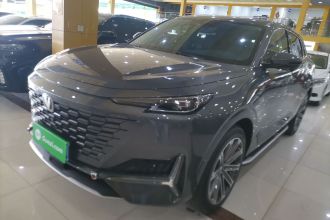 长安UNI-K 2023款 2.0T 两驱悦领型