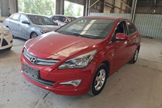 现代 瑞纳 2014款 1.4L 自动智能型GLS